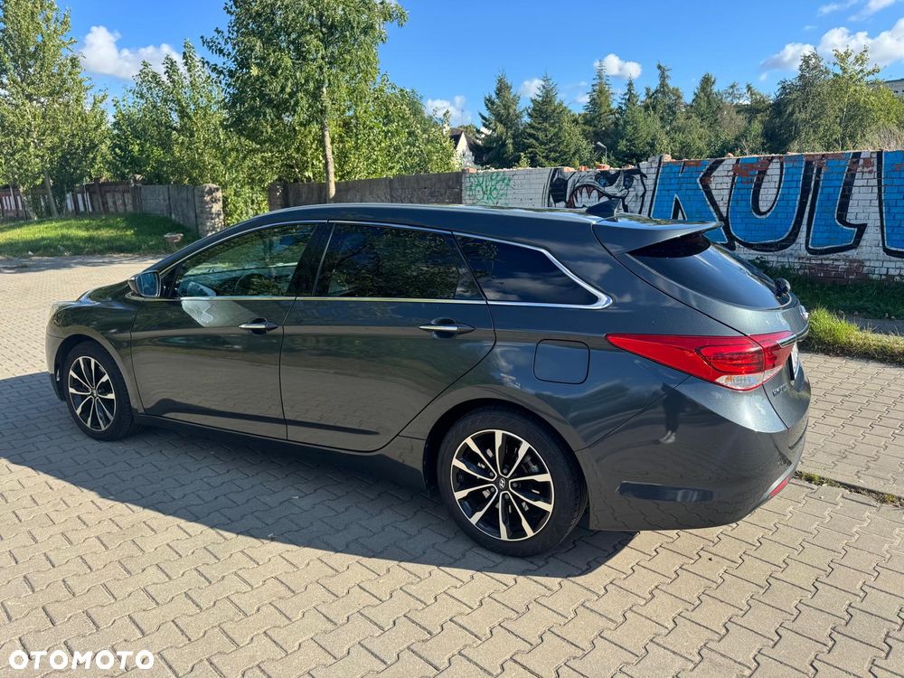 Hyundai i40 - 2