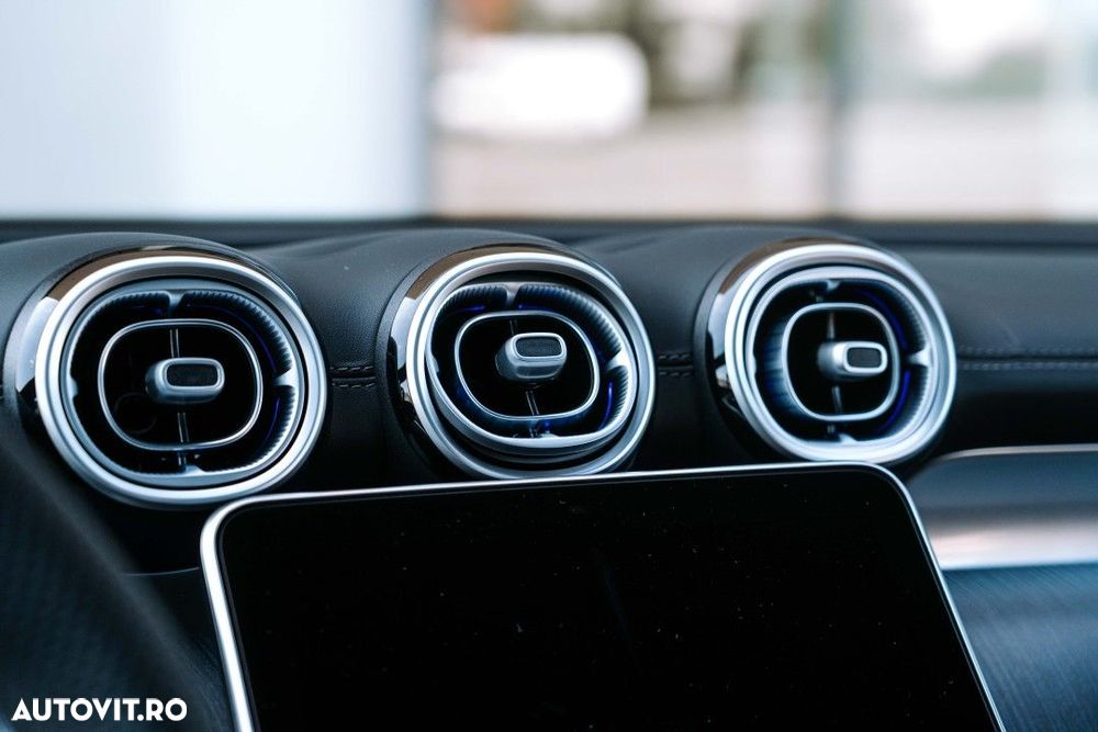 Mercedes-Benz GLC Coupe 300 e 4MATIC - 24