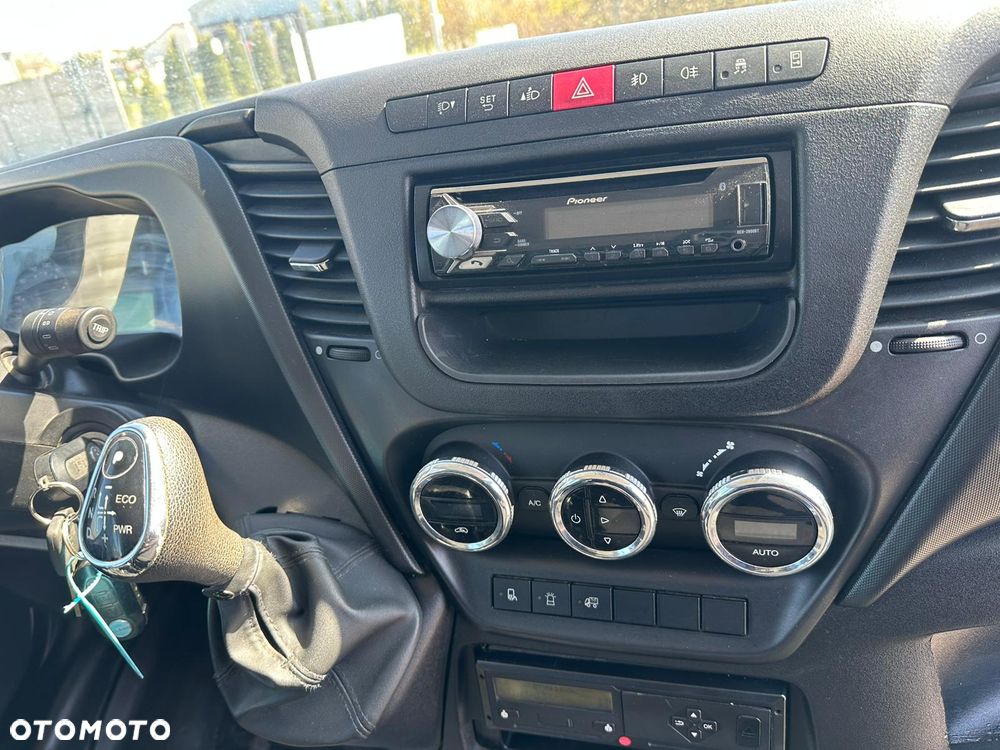 Iveco Daily 35c15 50c16 60c18 65c18 72c21 - 12