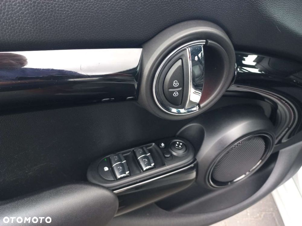 MINI John Cooper Works - 12