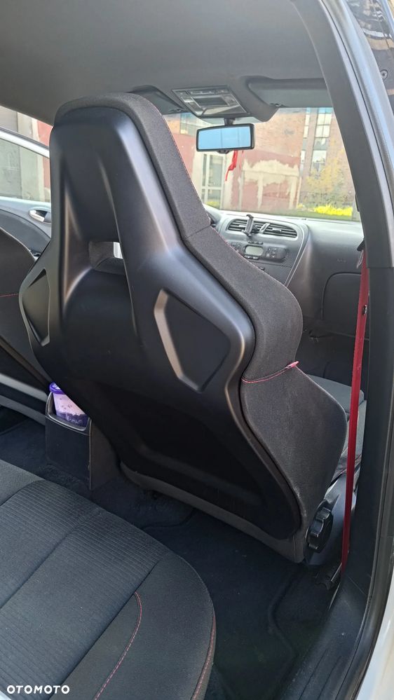 Seat Leon 2.0 T FSI Cupra - 15