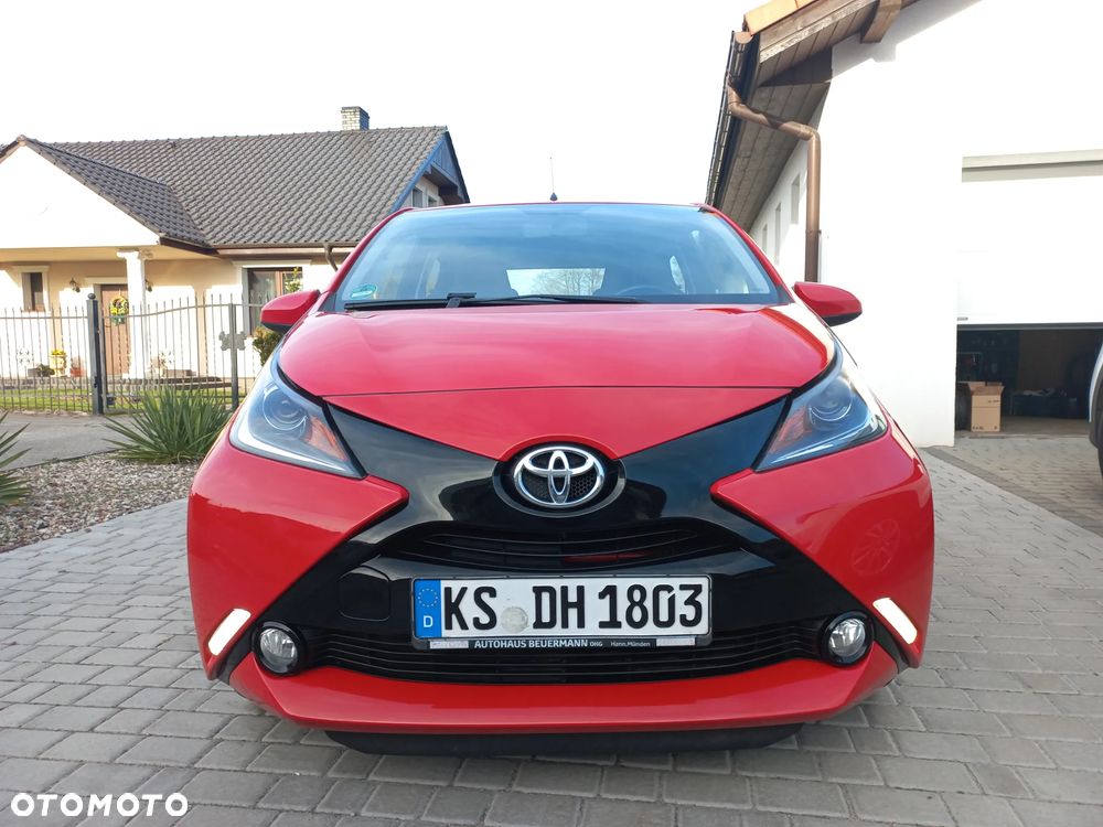 Toyota Aygo x-play - 7