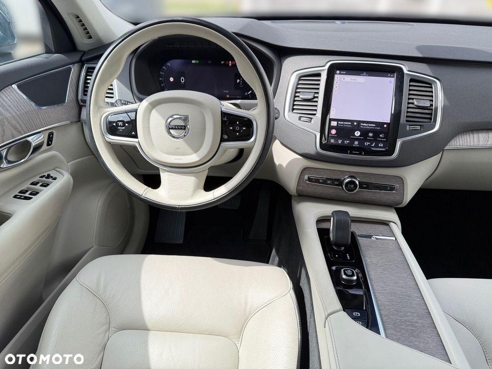 Volvo XC 90 - 16