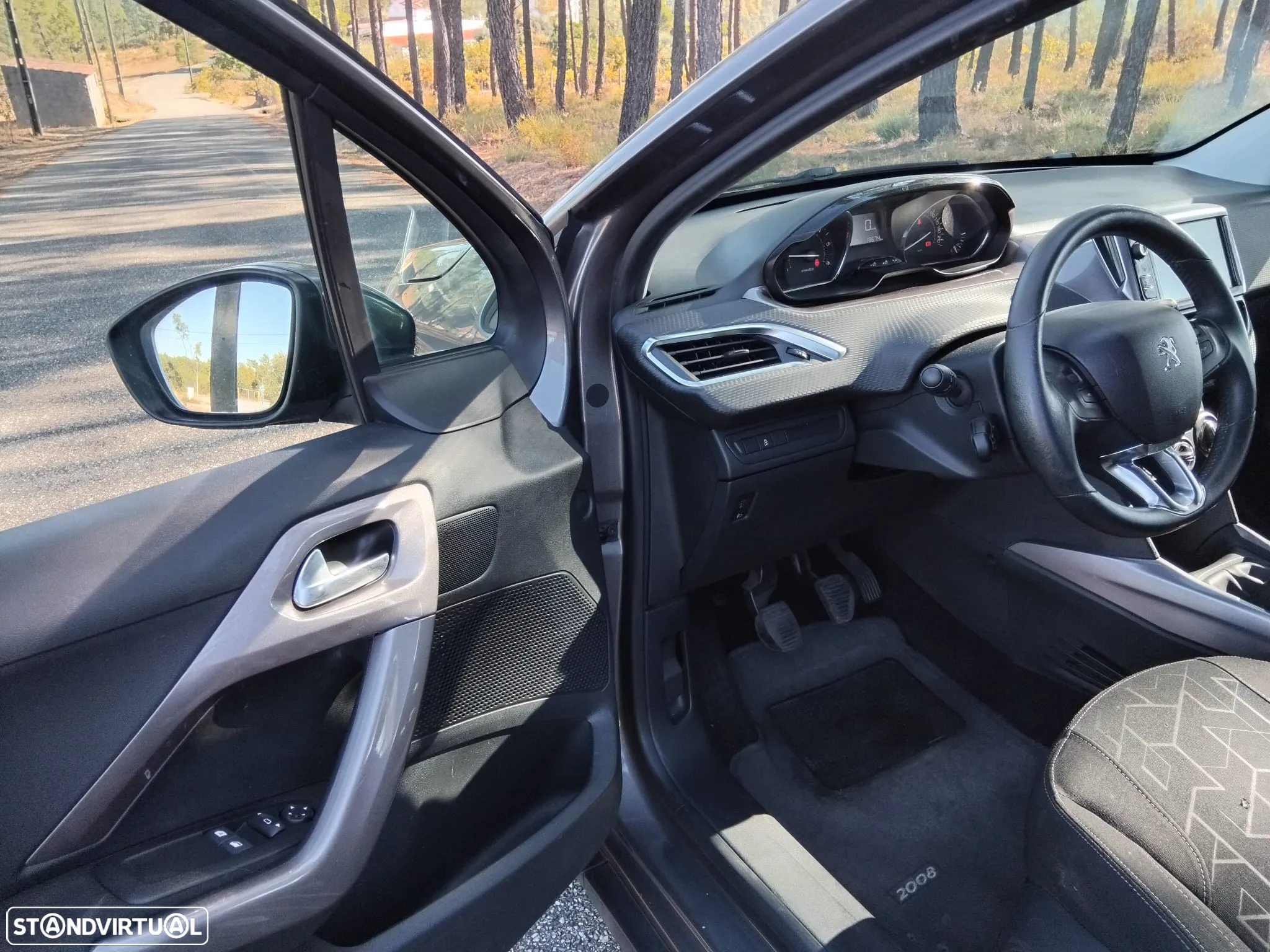 Peugeot 2008 1.4 HDi Allure - 7