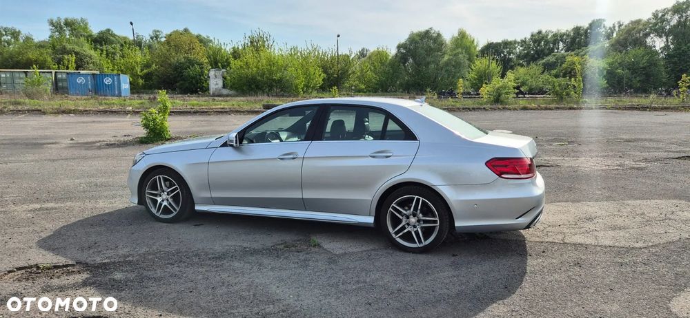 Mercedes-Benz E-Class 2013 photo 4