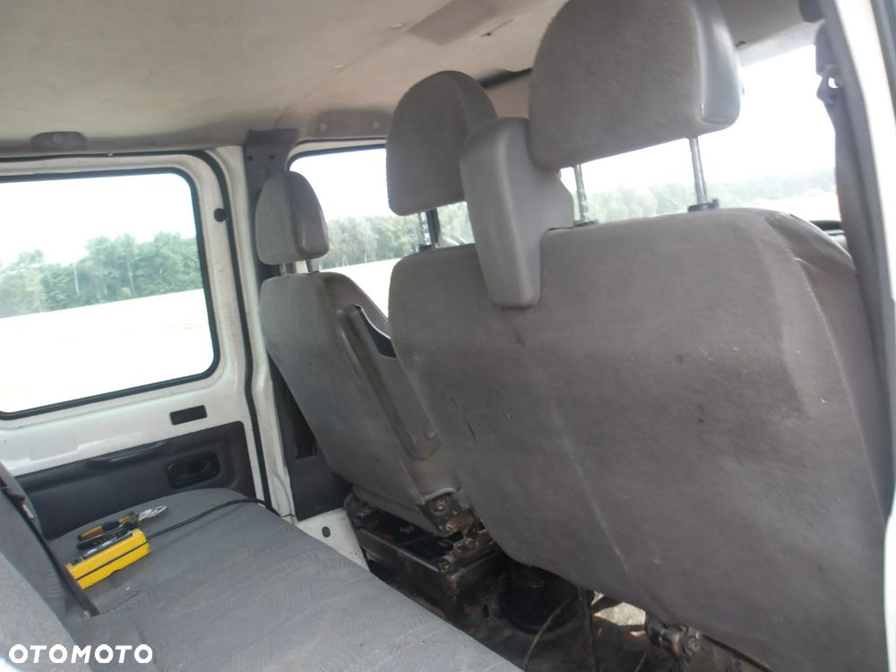 Ford Transit - 18