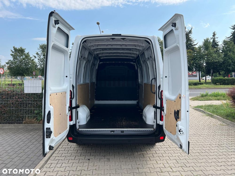 Renault MASTER 2,3 DCI 150KM AUTOMAT L3H2 MAXI NAWIGACJA 54900 PLN + VAT - 21