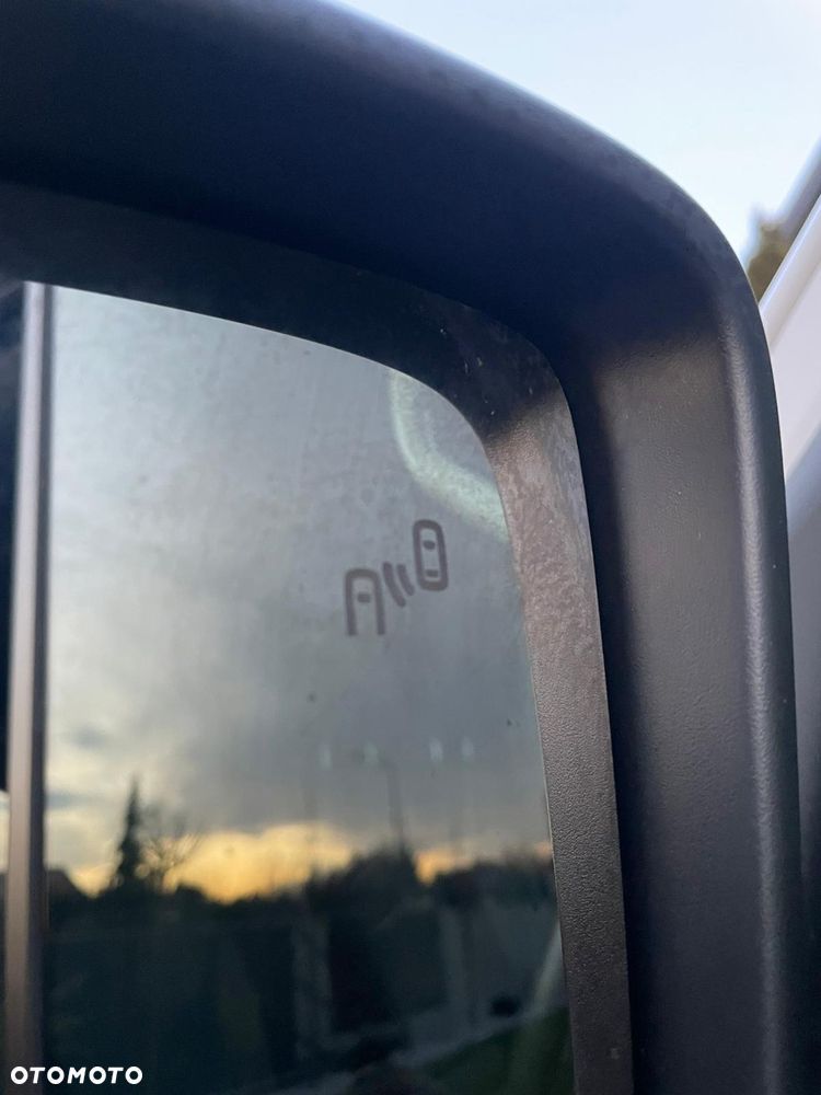 Volkswagen CRAFTER L2H2 - 35