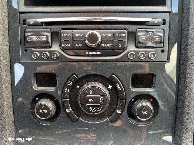 Peugeot 5008 1.6 E-HDi 7L Allure 2-Tronic - 9