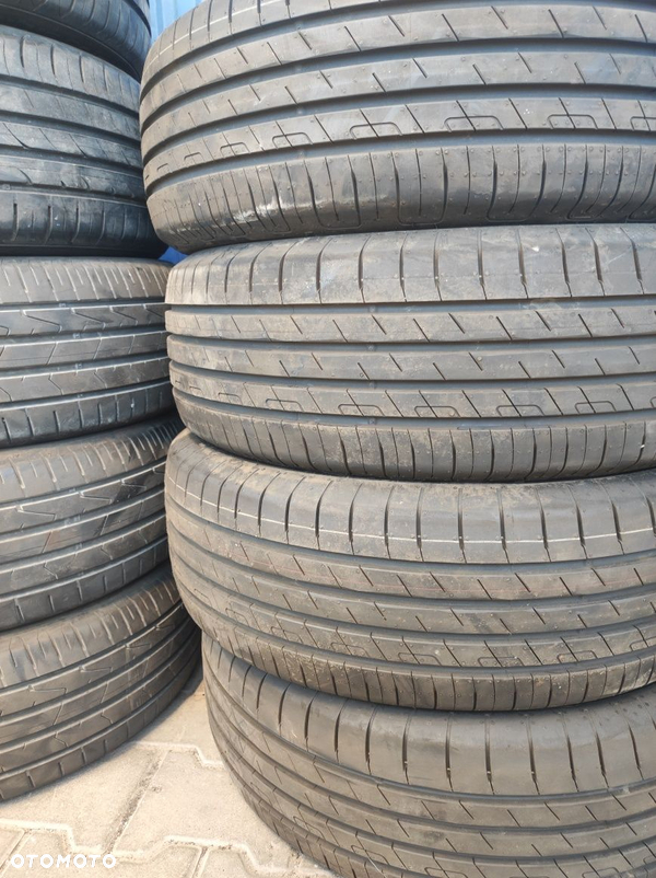 Nowe DEMO opony letnie 215/60R17 96H Goodyear Efficient Grip