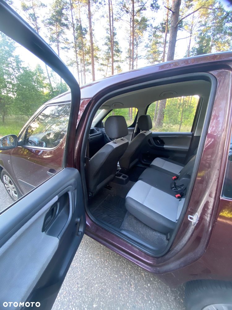Skoda Roomster 1.6 TDI DPF Active PLUS EDITION - 19