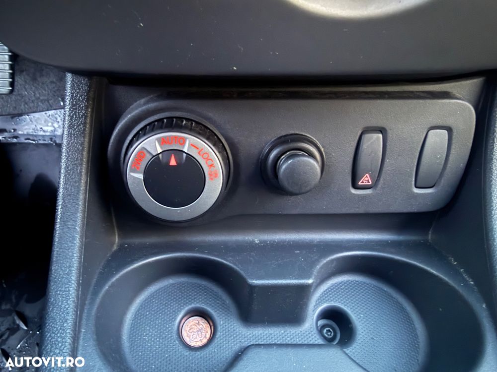 Dacia Duster dCi 110 FAP 4x4 Prestige - 3