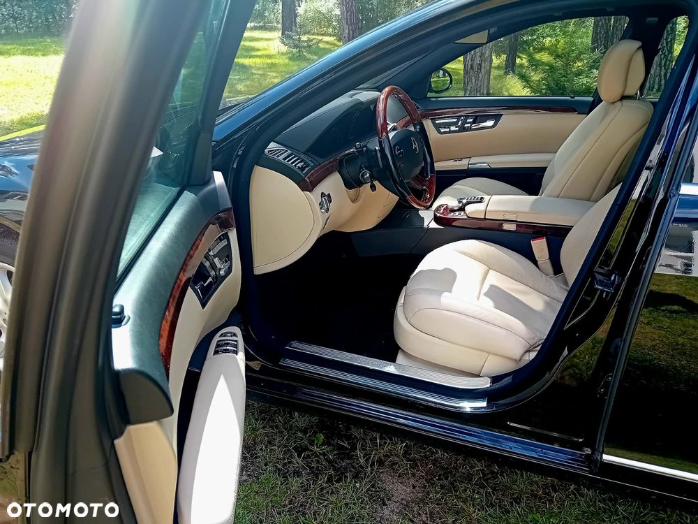 Mercedes-Benz Klasa S 350 CDI 4Matic DPF 7G-TRONIC BlueEFFICIENCY - 17