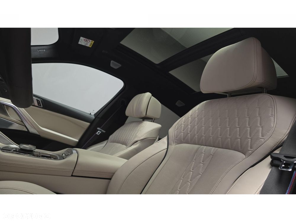 BMW X6 - 18
