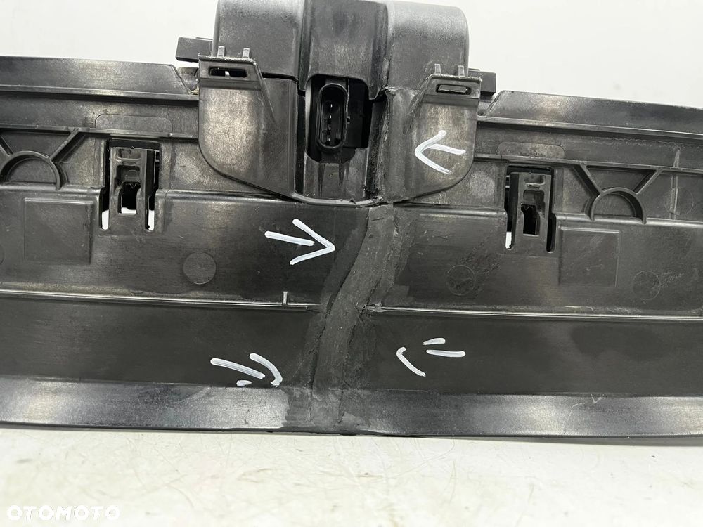 Osłona chłodnicy BMW iX3 G08 Lift LCI 21-25r. DOLNA żaluzja roleta kierownica wlot powietrza zderzak - 23