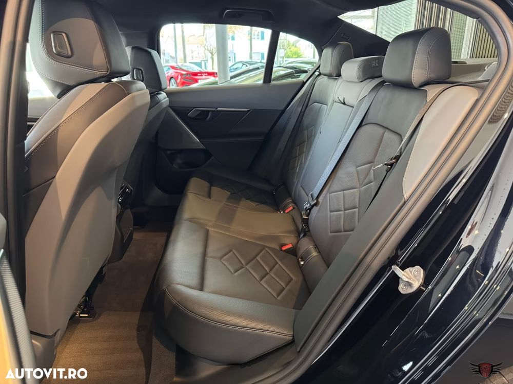 BMW Seria 5 540d xDrive Aut. - 13