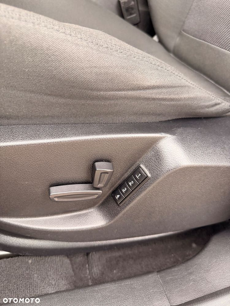 Ford S-Max 2.0 TDCi DPF Titanium - 15
