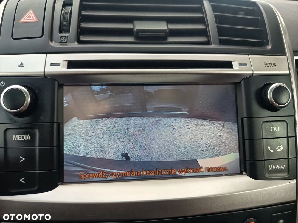 Toyota Verso 1.8 5-Sitzer Executive - 23