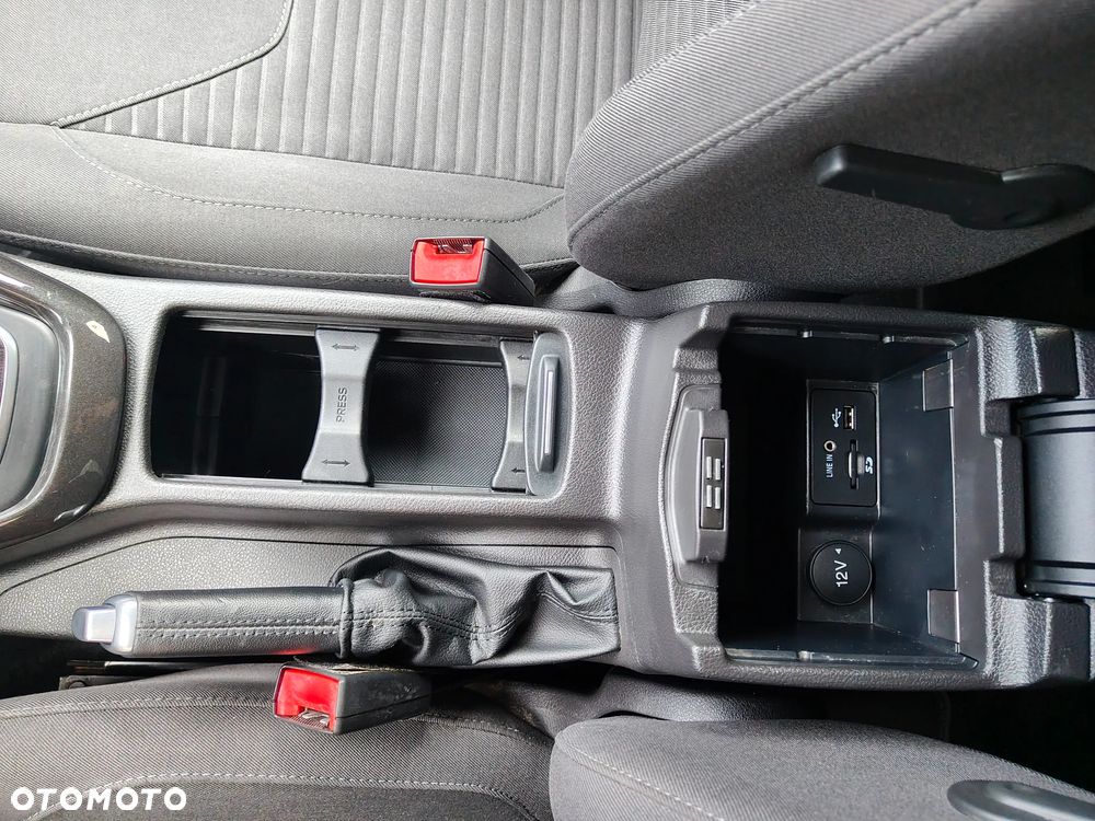 Ford Focus 1.0 EcoBoost Titanium ASS - 26