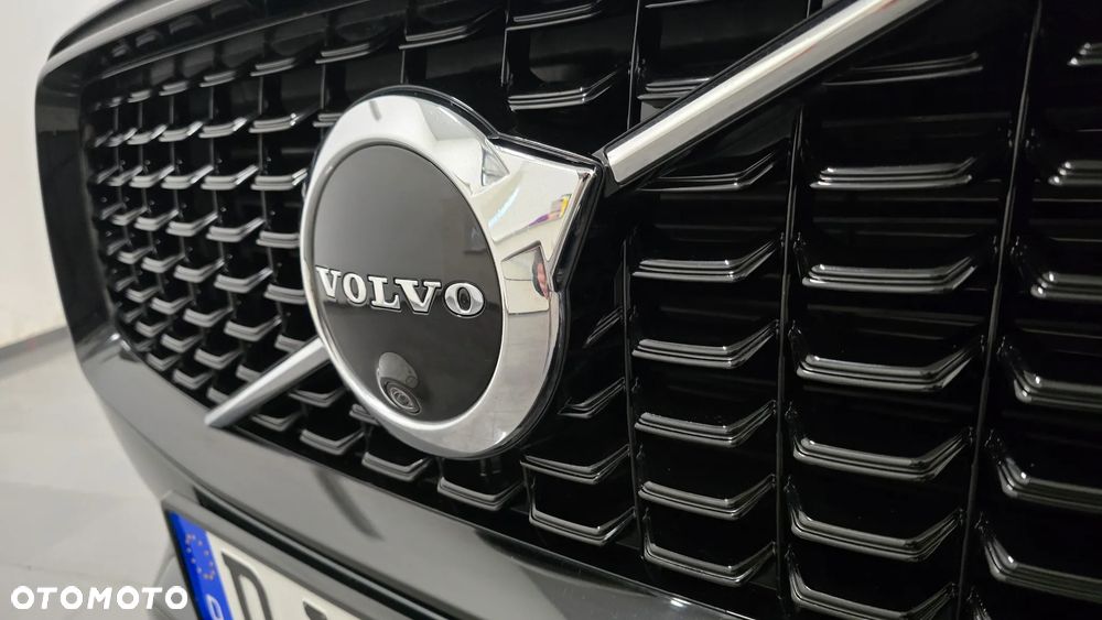 Volvo XC 90 B5 D AWD Plus Dark - 14