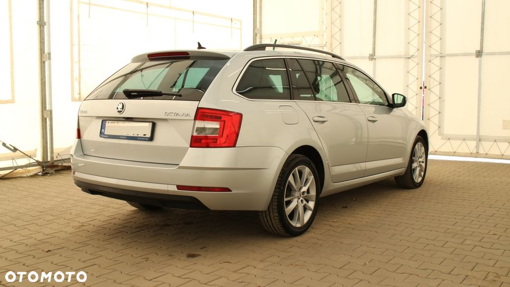 Skoda Octavia 1.5 TSI GPF ACT Style DSG - 4