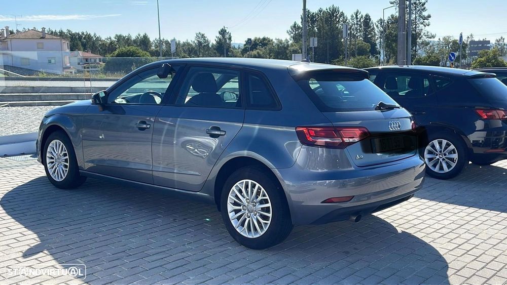 Audi A3 Sportback - 6