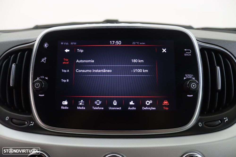 Fiat 500C 1.0 Hybrid Connect - 24