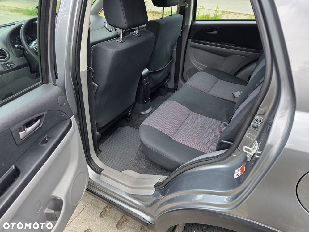 Suzuki SX4 - 10