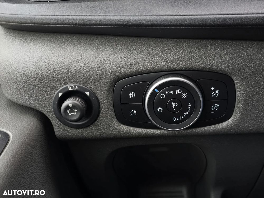 Ford New Transit L4H3 Long Premium Edition - 31