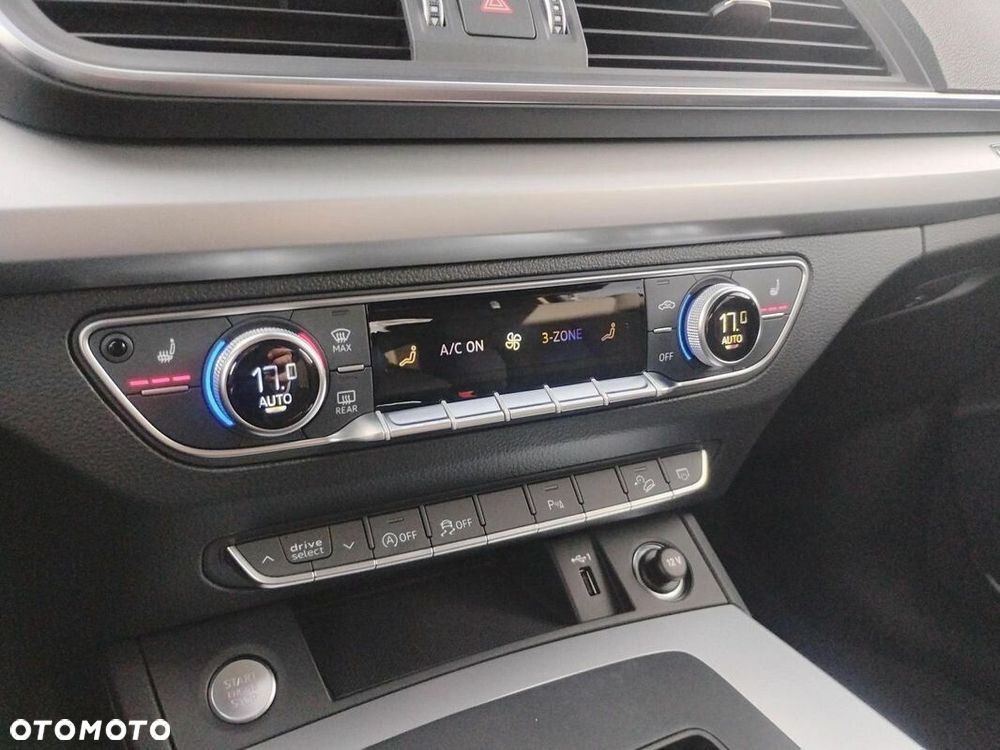 Audi Q5 Sportback - 24