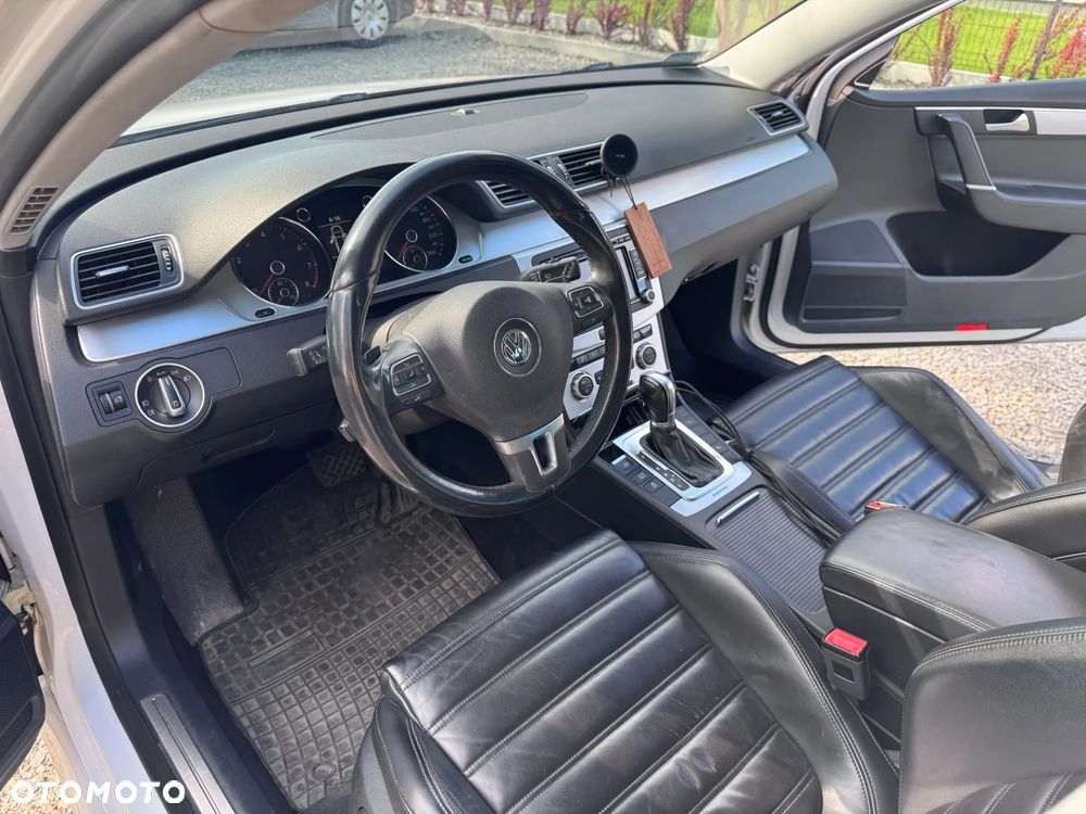 Volkswagen Passat 3.6 V6 4Mot Highline DSG - 8