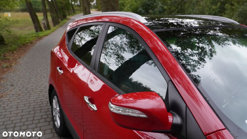 Hyundai ix35 2.0 CRDi Premium 4WD - 3