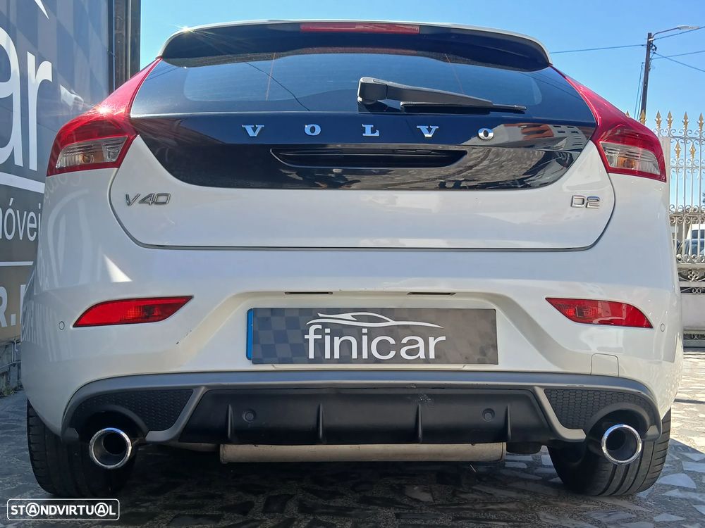 Volvo V40 1.6 D2 R-Design - 10