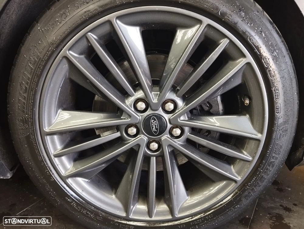 Ford Focus SW 1.0 EcoBoost Vignale - 10