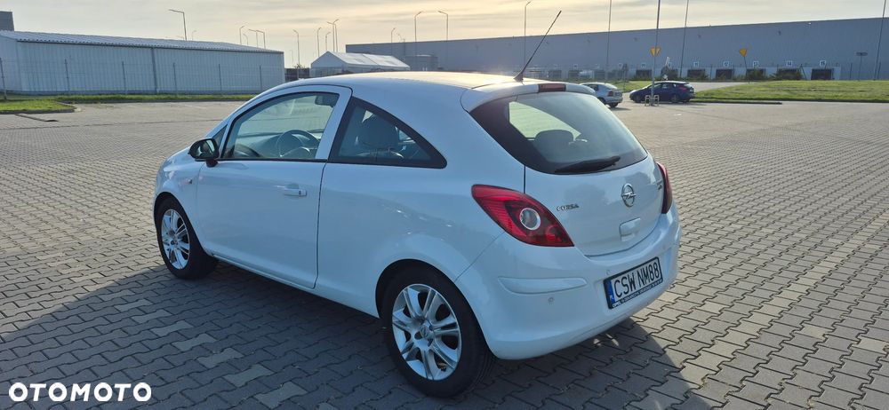 Opel Corsa - 3