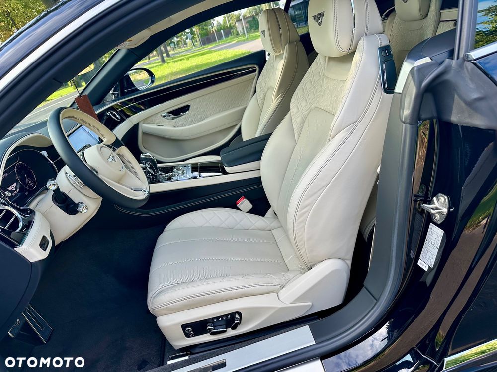 Bentley Continental GT - 19