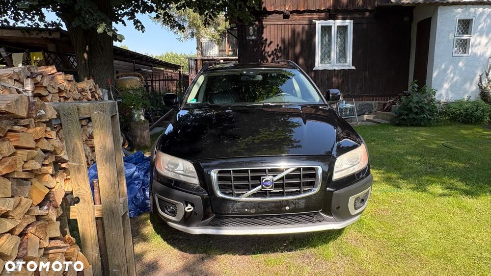 Volvo XC 70 D5 AWD Momentum - 5