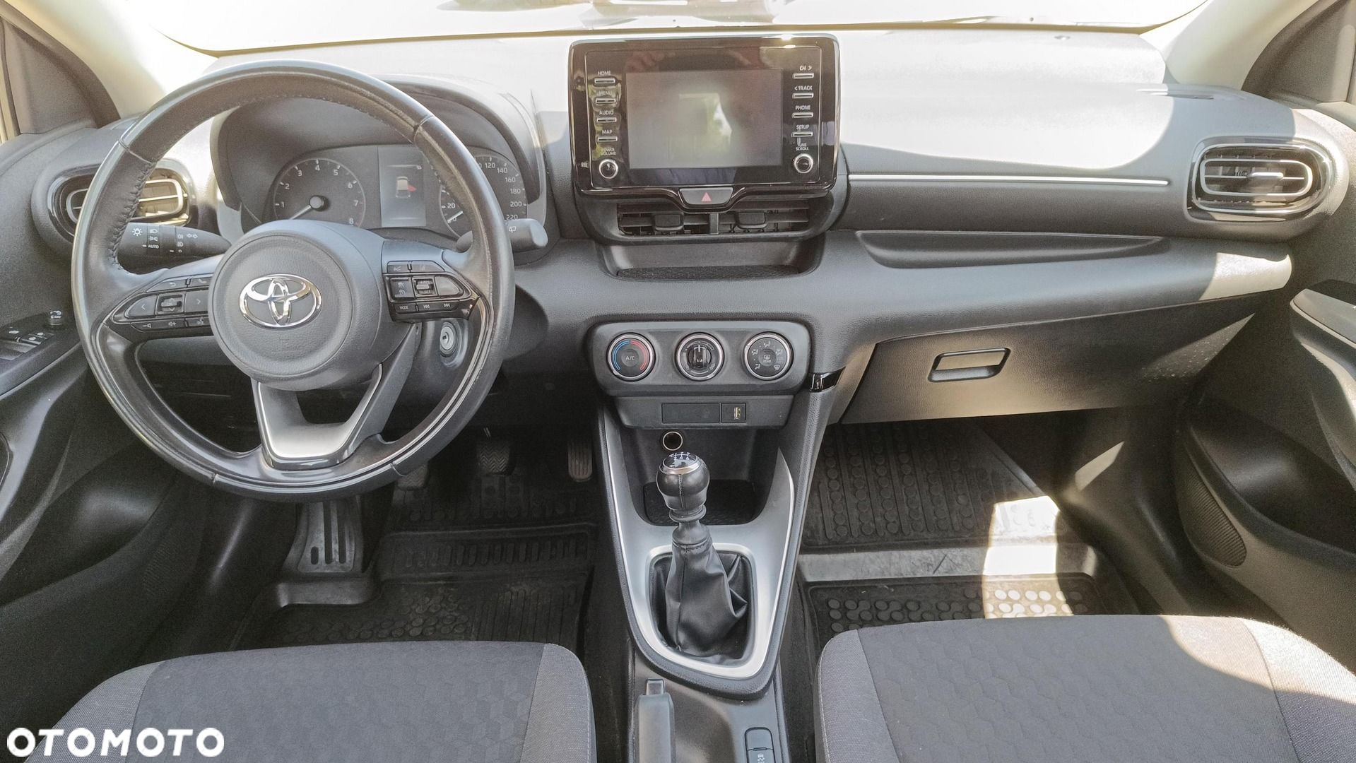 Toyota Yaris - 3