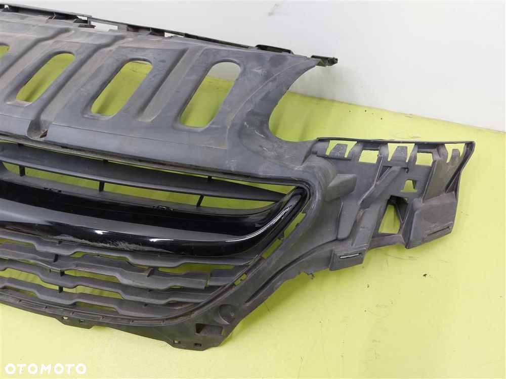 Atrapa Grill Opel Corsa E 2014-2019R - 8