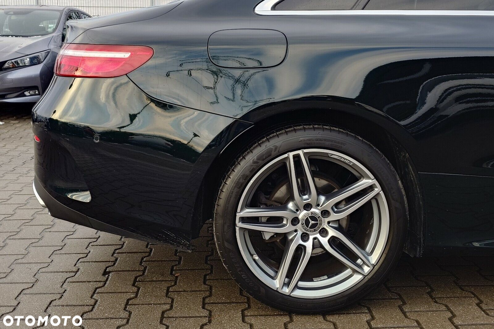 Mercedes-Benz Klasa E - 17