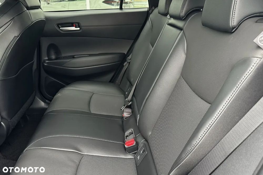 Toyota Corolla Cross 2.0 Hybrid Executive - 22