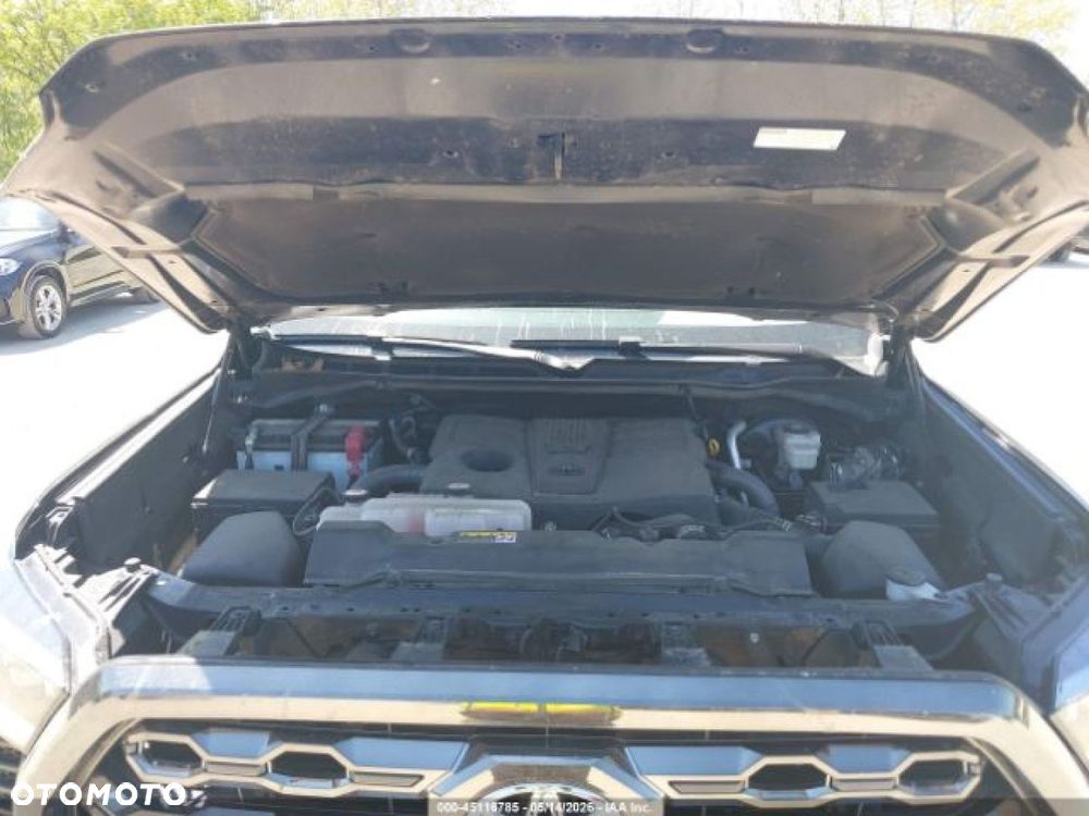Toyota Tundra - 12