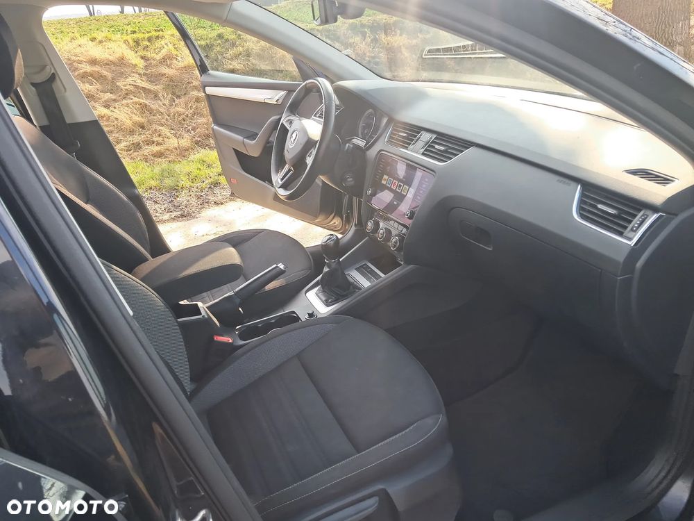 Skoda Octavia 1.6 TDI Premium Edition - 8