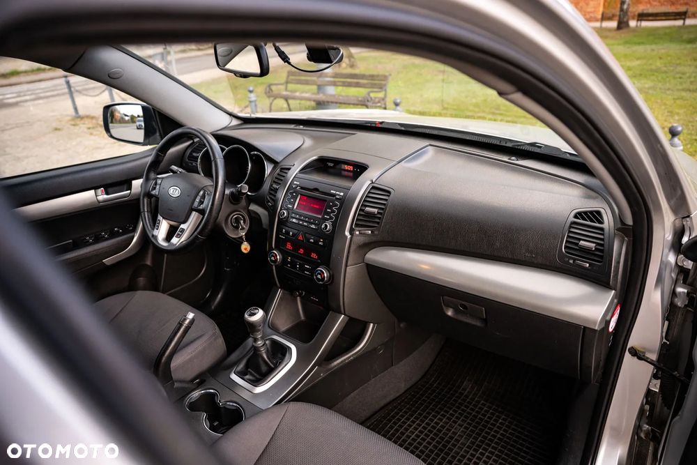 Kia Sorento 2.0 CRDI L 2WD - 26