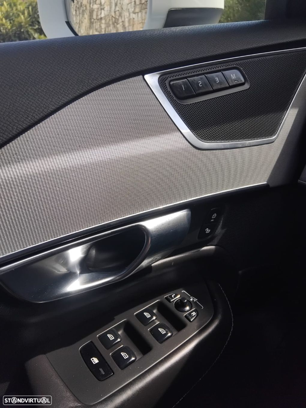 Volvo XC 90 2.0 D5 Inscription AWD - 33
