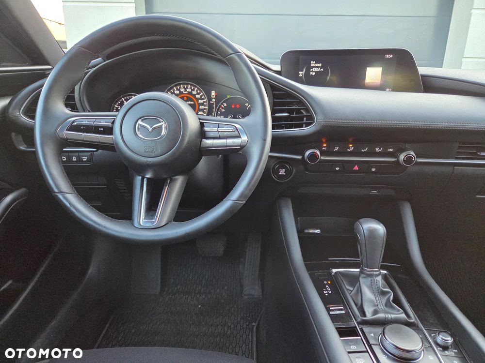 Mazda 3 e-SKYACTIV-G 2.0 M HYBRID DRIVE - 19
