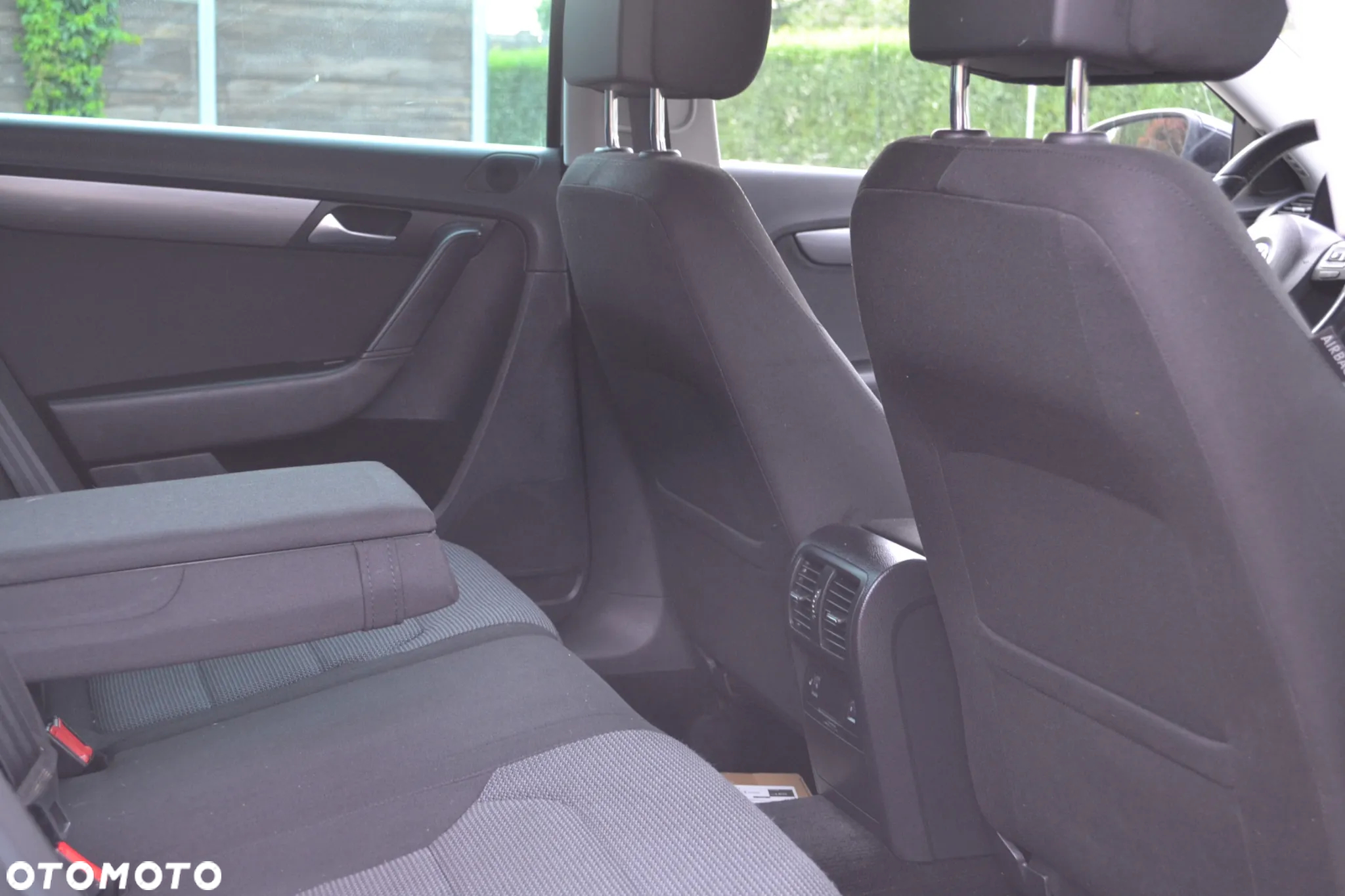 Volkswagen Passat 2.0 TDI Comfortline DSG - 17