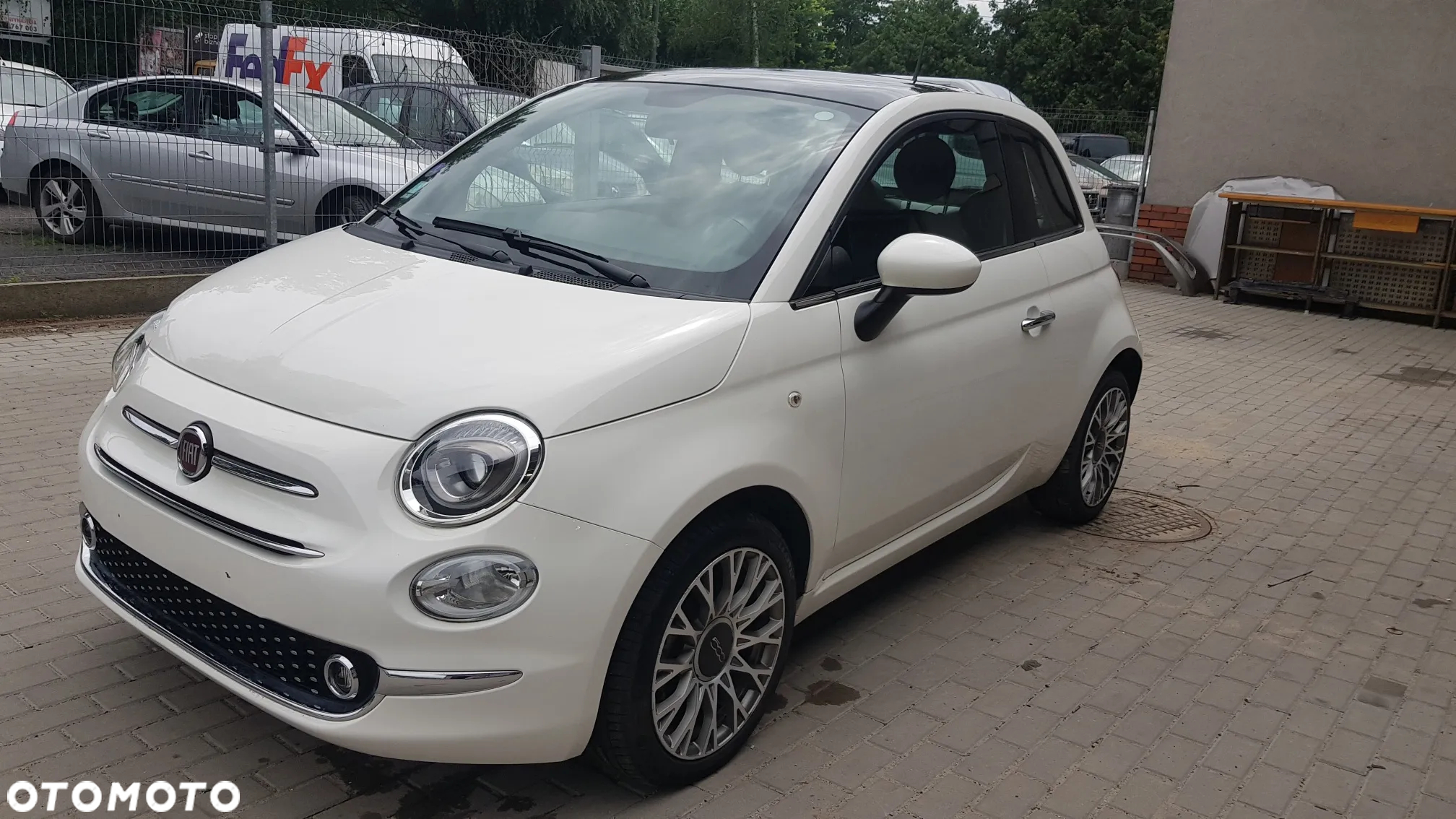 Fiat 500 1.0 Hybrid (RED) - 2