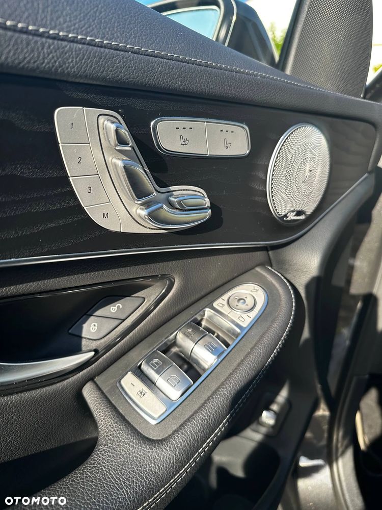 Mercedes-Benz GLC - 17