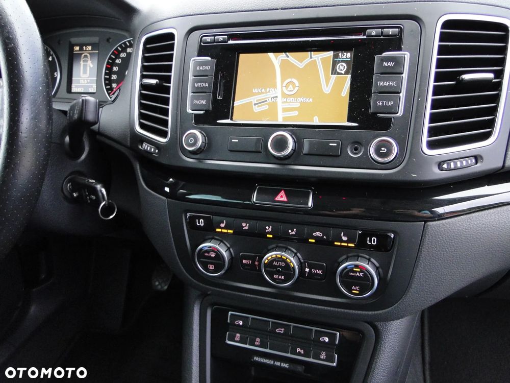Seat Alhambra - 23